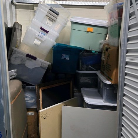5 x 7 storage unit in Newton, MA