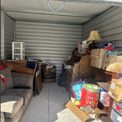 10 x 10 storage unit in Bremen, GA