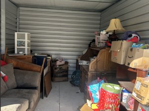 10 x 10 storage unit in Bremen, GA