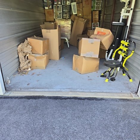 10 x 30 storage unit in Tyngsboro, MA