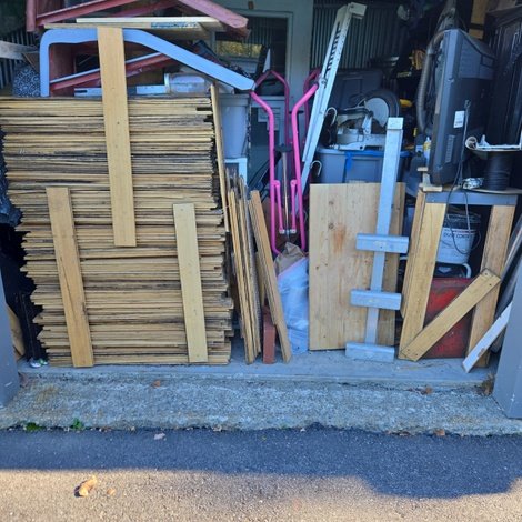 10 x 10 storage unit in Tyngsboro, MA