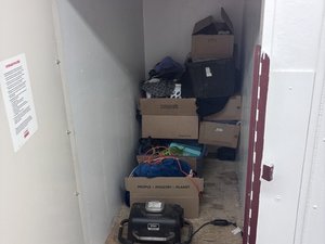 4 x 8 storage unit in Ukiah, CA