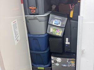 4 x 8 storage unit in Ukiah, CA