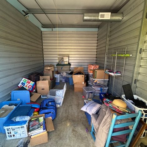 10 x 15 storage unit in Wilmington, NC
