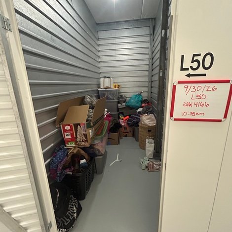 5 x 10 storage unit in Wilmington, NC