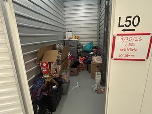 5 x 10 storage unit in Wilmington, NC