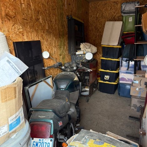 7 x 15 storage unit in Salisbury, NC