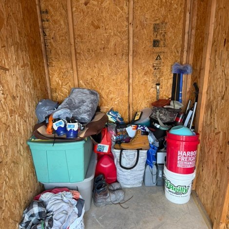 5 x 10 storage unit in Salisbury, NC
