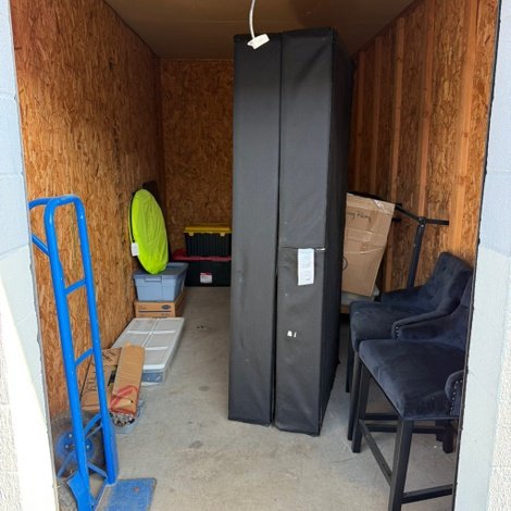 7 x 15 storage unit in Salisbury, NC