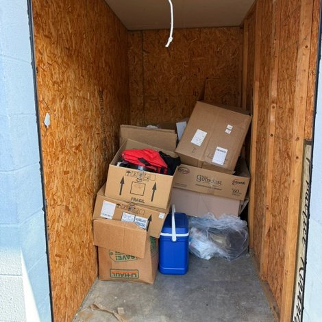 5 x 10 storage unit in Salisbury, NC