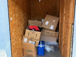 5 x 10 unit in Salisbury