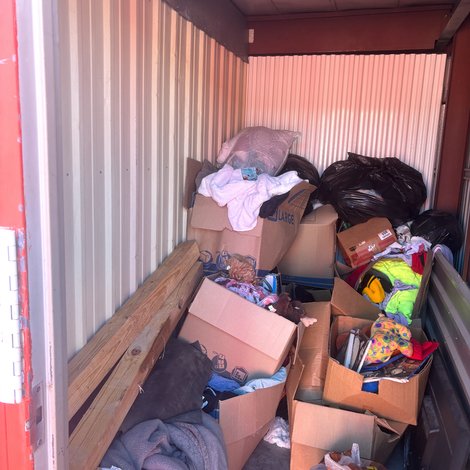 10 x 10 storage unit in Omaha, NE