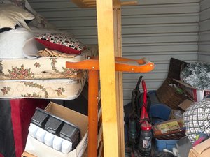 10 x 10 storage unit in Lincoln, NE