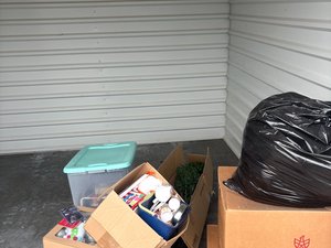 10 x 10 storage unit in Lincoln, NE