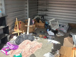 10 x 15 storage unit in Lincoln, NE