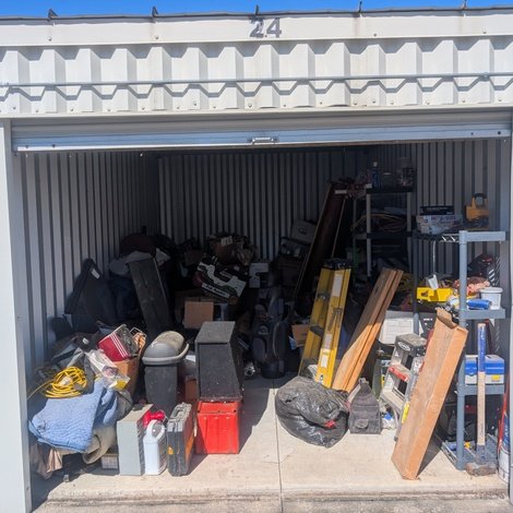 10 x 15 storage unit in Lagrange, OH