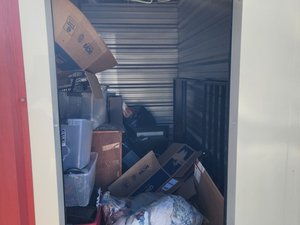 5 x 10 storage unit in Waynesville, NC