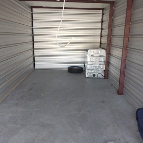 10 x 20 storage unit in Sevierville, TN
