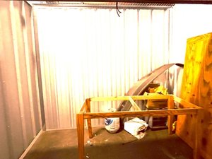 5 x 10 storage unit in Lexington, KY