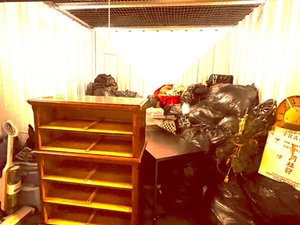 10 x 10 storage unit in Lexington, KY
