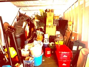 10 x 10 storage unit in Lexington, KY