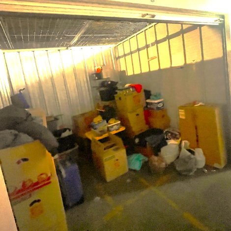 10 x 10 storage unit in Lexington, KY