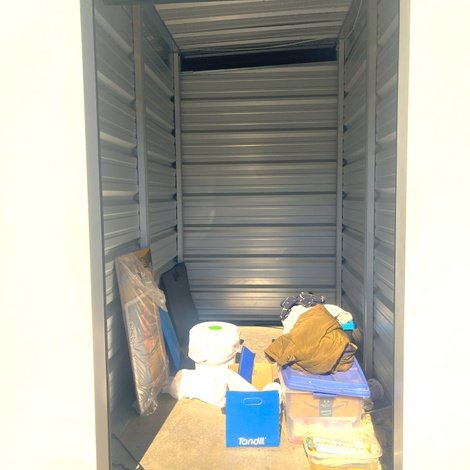 5 x 10 storage unit in Nicholasville, KY