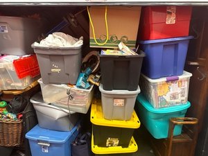10 x 10 unit in Blvd Sacramento