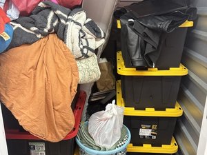 5 x 10 unit in Blvd Sacramento