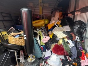 10 x 15 unit in Blvd Sacramento