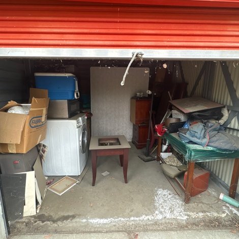 15 x 10 storage unit in Sacramento, CA