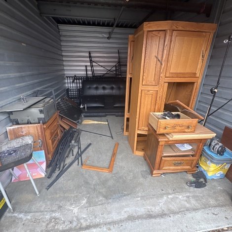 15 x 10 storage unit in Sacramento, CA