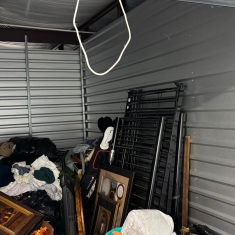 10 x 15 storage unit in Greenville, NC