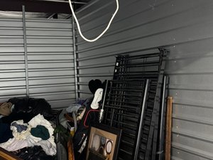 10 x 15 unit in Greenville