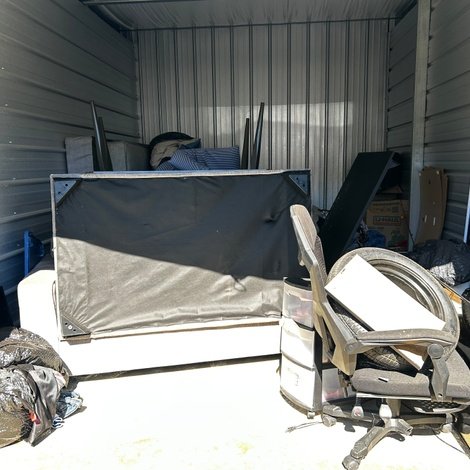 10 x 15 storage unit in Kathleen, GA