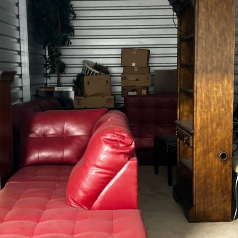 10 x 20 storage unit in Kathleen, GA