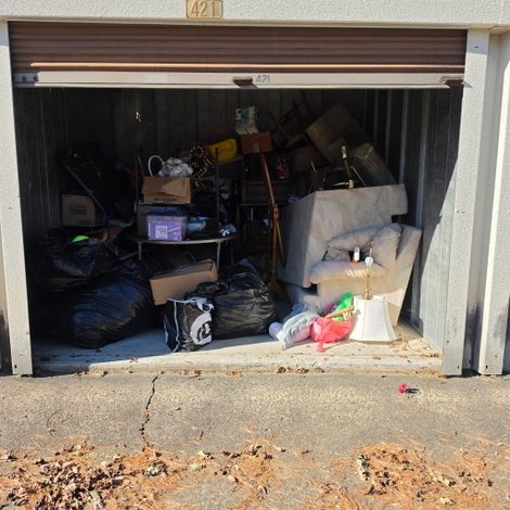 10 x 10 storage unit in Mount Pleasant, PA