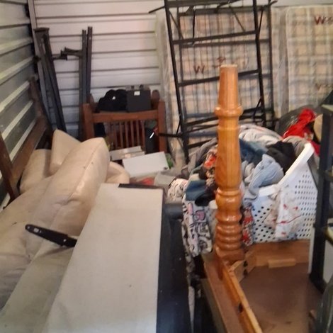 10 x 15 storage unit in Brunswick, GA
