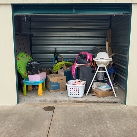 10 x 10 storage unit in Owasso, OK