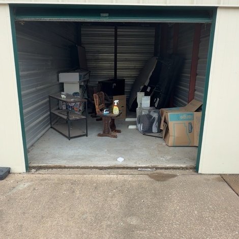 10 x 20 storage unit in Owasso, OK