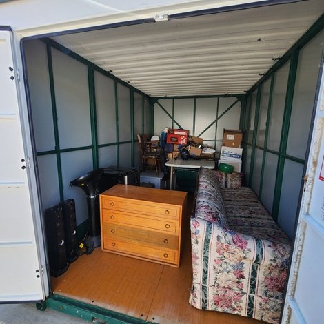8 x 10 storage unit in Rt. 46 North Jefferson, OH