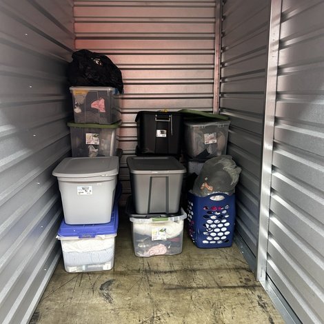 5 x 10 storage unit in Columbus, GA