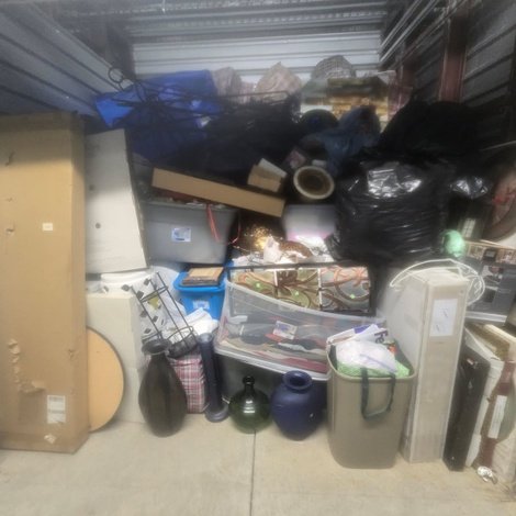 10 x 10 storage unit in Unknown, MA
