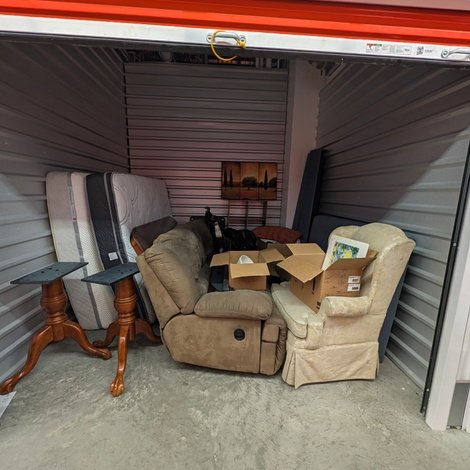 10 x 10 storage unit in Unknown, TX