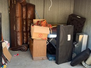 10 x 10 storage unit in #43 San Antonio, TX