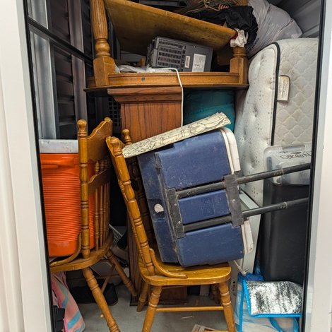 5 x 10 storage unit in Unknown, TX