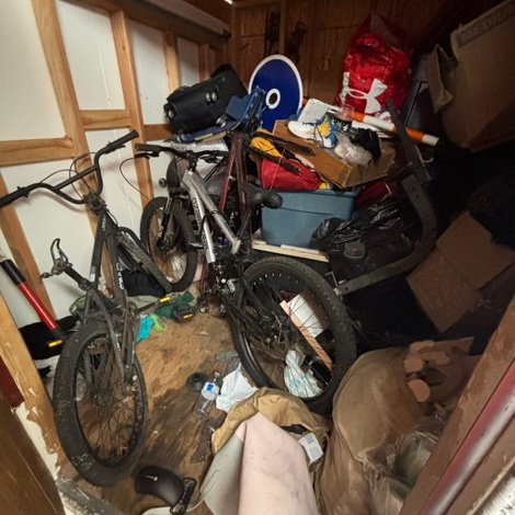 8 x 8 storage unit in Fremont, CA