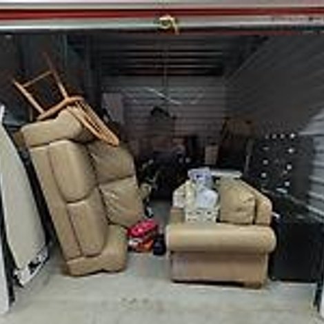10 x 10 storage unit in Unknown, TX