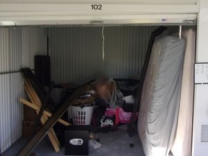 10 x 10 storage unit in Henderson, NC