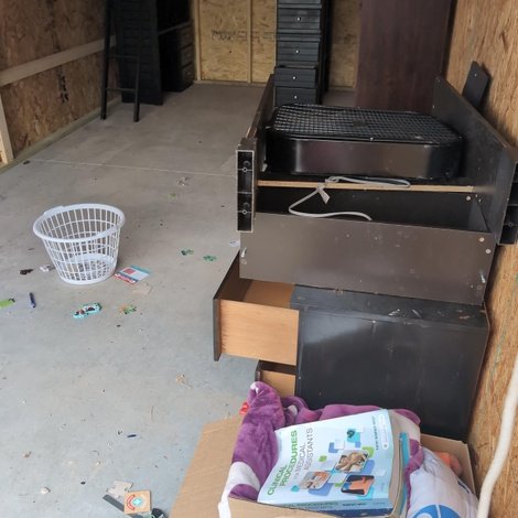 10 x 22 storage unit in Green Bay, WI